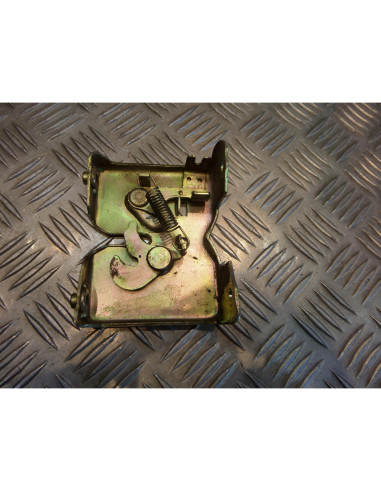 mecanisme verrouillage ouverture selle scooter hyosung sf 50 rally