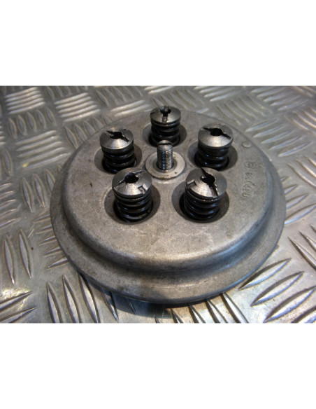 embrayage cloche moto gilera 125 kz freestyle cx crono gfr sp03 sp02 sp01