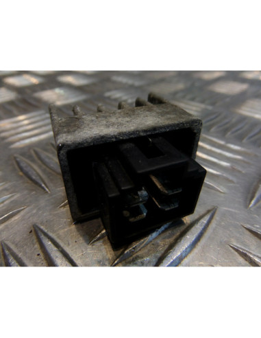 regulateur de tension scooter peugeot 50 ludix one