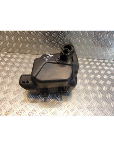reservoir essence scooter piaggio 50 fly