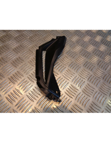 petit cache plastique trappe air flanc gauche moto mv agusta f3 675 800