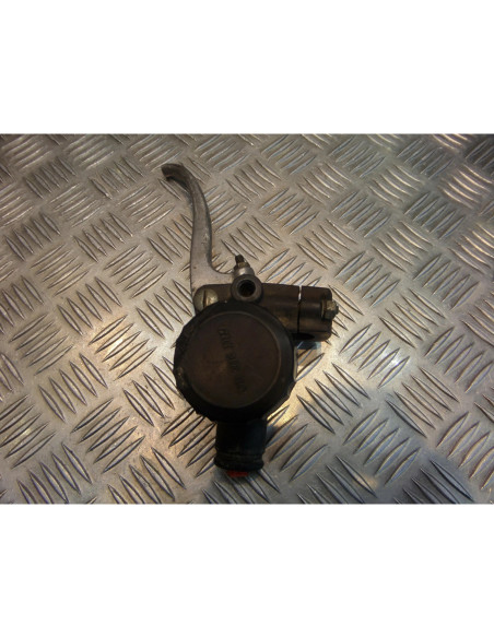 maitre cylindre de frein avant moto peugeot 125 txt