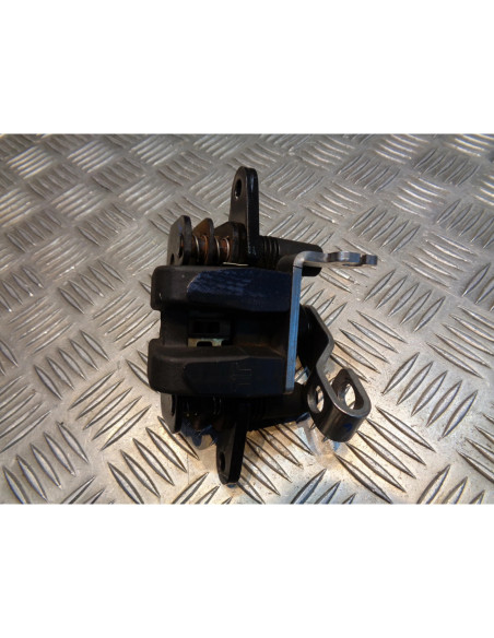 etrier de frein avant stationnement blocage train avant scooter peugeot 400 metr