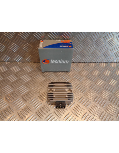 regulateur charge batterie kawasaki vn 750 vulcan gpx 600 r tecnium 14557 bihr 0