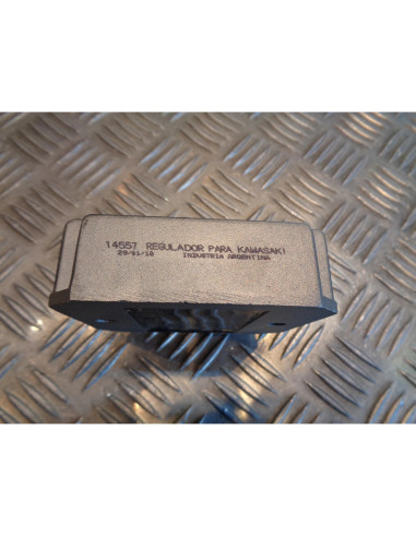 regulateur charge batterie kawasaki vn 750 vulcan gpx 600 r tecnium 14557 bihr 0