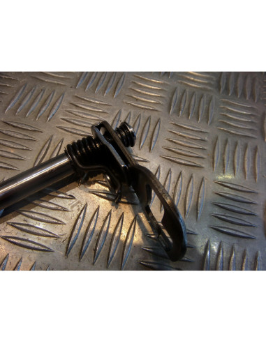 axe selecteur de vitesse moto kymco ck 125 pulsar 2012