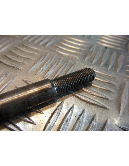 axe de roue avant moto honda 200 mtx md07