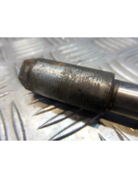 axe de roue avant moto honda 200 mtx md07