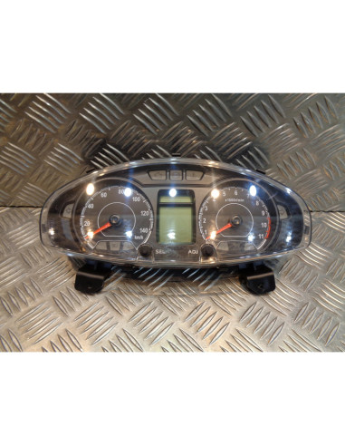 compteur vitesse scooter tableau bord scooter suzuki uh 125 burgman 2015 341 - 1