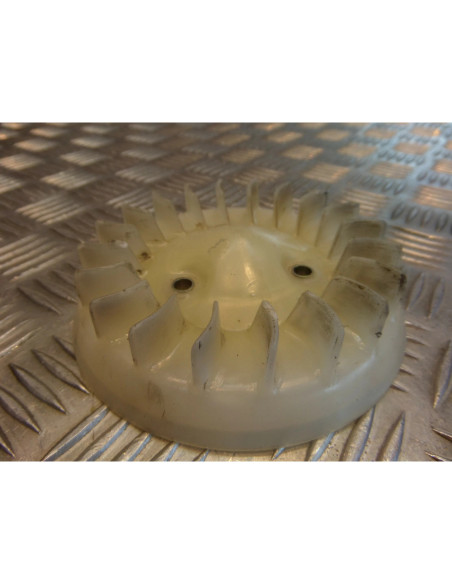 turbine helice refroidissement air moteur scooter yamaha ch 50 beluga 3ec mbk ac