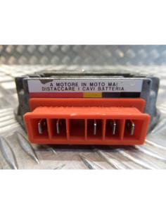 regulateur charge batterie scooter piaggio 50 nrg typhoon 2