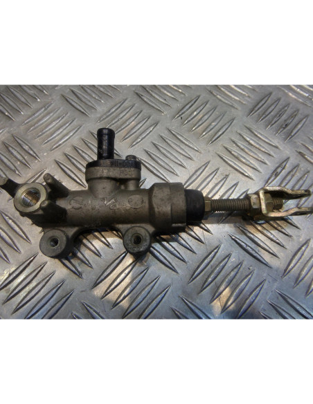 maitre cylindre de frein arriere moto suzuki 500 gse gm51a