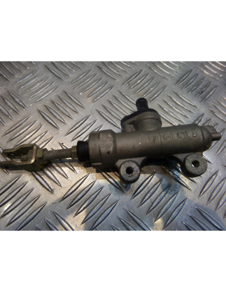 maitre cylindre de frein arriere moto suzuki 500 gse gm51a