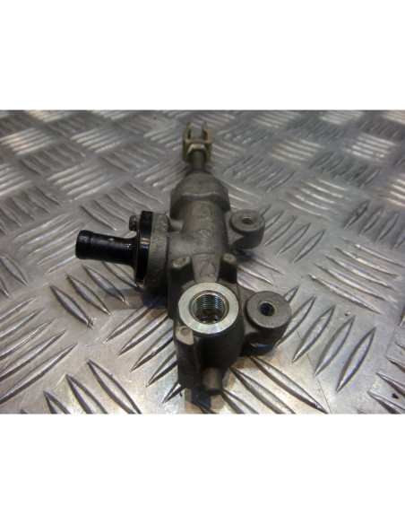 maitre cylindre de frein arriere moto suzuki 500 gse gm51a