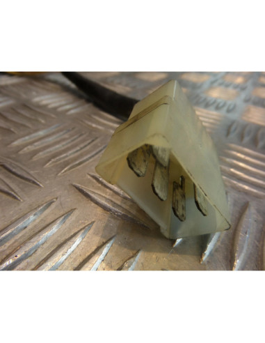 regulateur de charge batterie scooter aprilia 125 scarabeo zd4pca