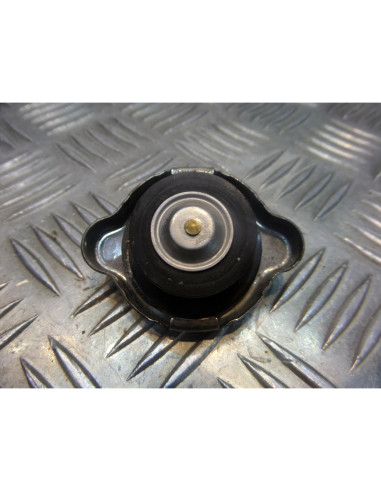 bouchon remplissage eau de scooter sym 125 joyride