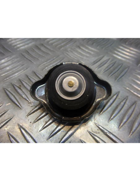 bouchon remplissage eau de scooter sym 125 joyride