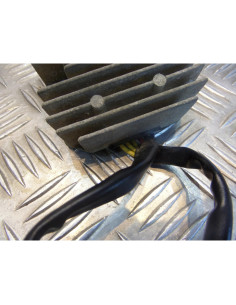 regulateur de charge batterie scooter sym 125 joyride 2