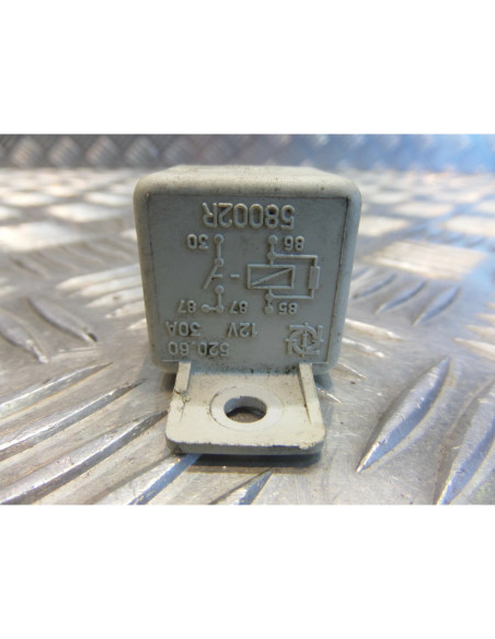 relais electrique 12V 30A scooter piaggio 125 x8