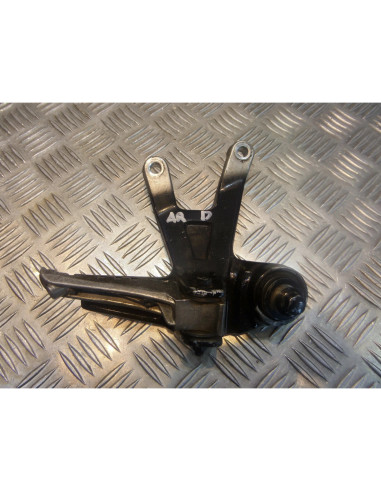platine repose cale pied arriere droit ard de moto Yamaha 1000 fzr 2le .