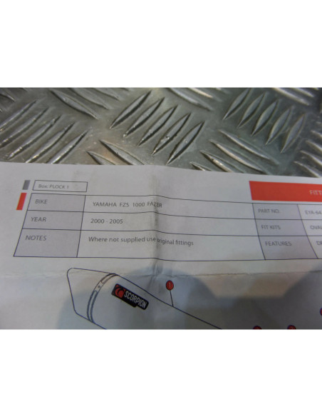 montage scorpion cp063 tube pot silencieux moto yamaha 1000 fzs fazer Z039.YA64