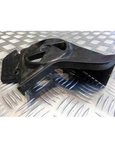 carter protege pignon sortie boite moto Suzuki 125 rg fun nf13b