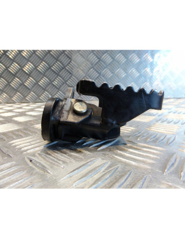 platine repose pied gauche moto hyosung rt 125 karion sf41a 2004 - 06