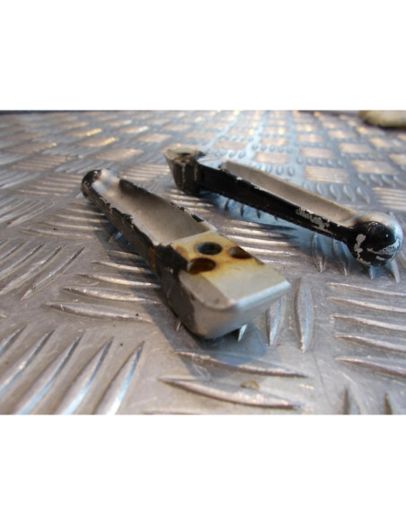 jeu de cale repose pied arriere scooter renault 125 kouranos