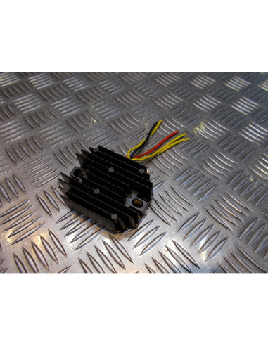 regulateur charge batterie moto suzuki 400 gsf bandit gk75