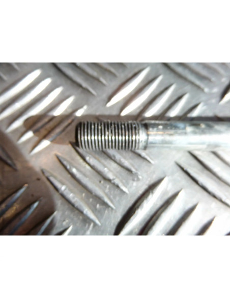 axe de roue avant scooter aprilia 125 atlantic