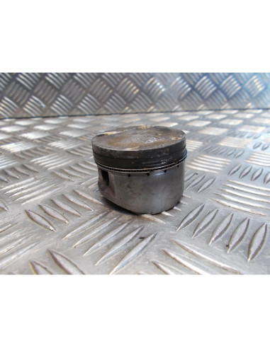 cylindre piston haut moteur scooter sym 125 joyride