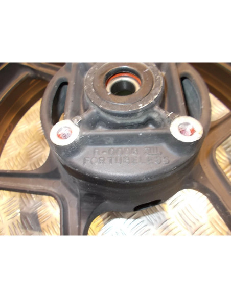 jante roue arriere moto kawasaki z 750 zr750j 2004 - 06