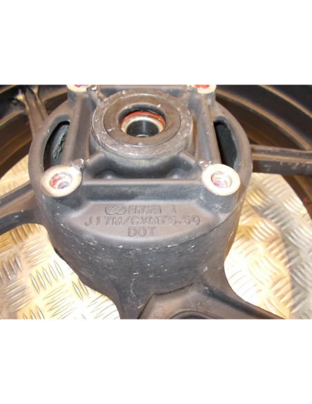 jante roue arriere moto kawasaki z 750 zr750j 2004 - 06