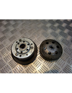 embrayage cloche correcteur couple scooter kymco 50 agility 4 temps