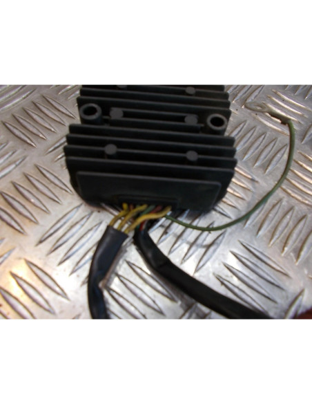 regulateur charge batterie sh541-12 moto honda cbr 600 f pc19