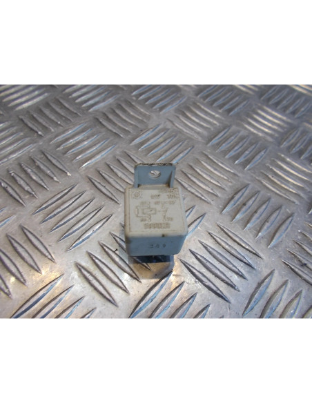 relais 12v - 30a scooter piaggio 500 x9 evolution zapm27