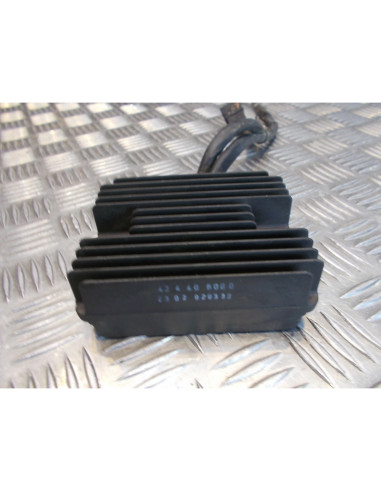 regulateur charge batterie scooter piaggio 500 x9 evolution zapm27