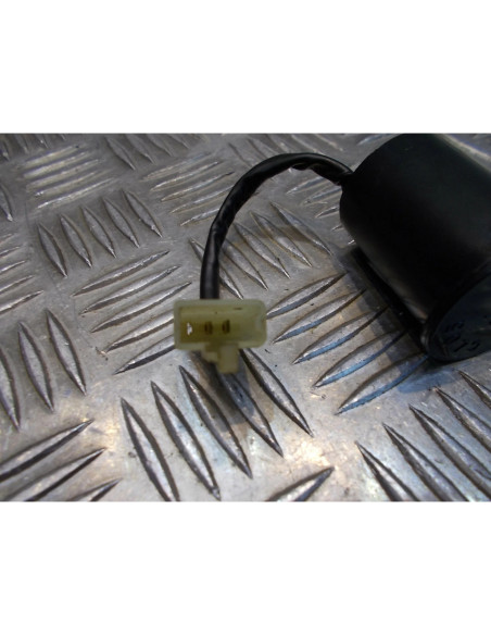 centrale clignotant 10 w x 2 + 3 w scooter chinois 50 125 chinois gy6 139qmb 1e4