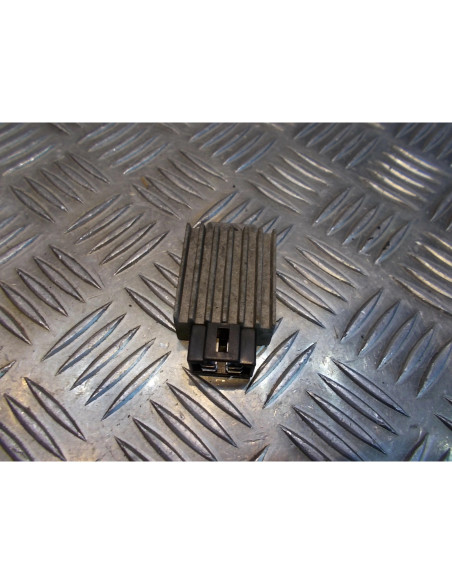 regulateur 5 pin scooter chinois 50 125 chinois gy6 139qmb 1e40qmb 152qmi cpi zn