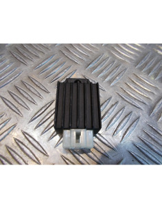 regulateur 4 pin scooter chinois 50 125 chinois gy6 139qmb 1e40qmb 152qmi baotia