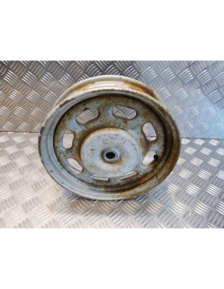 jante roue arriere 10 pouces tole scooter chinois 50 gy6 2 et 4 temps