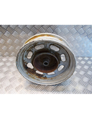 jante roue arriere 10 pouces tole scooter chinois 50 gy6 2 et 4 temps