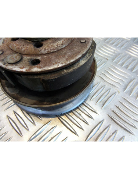 embrayage cloche correcteur couple scooter peugeot 50 sv