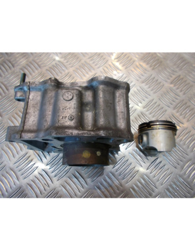 cylindre piston moteur scooter suzuki uc 125 epicuro