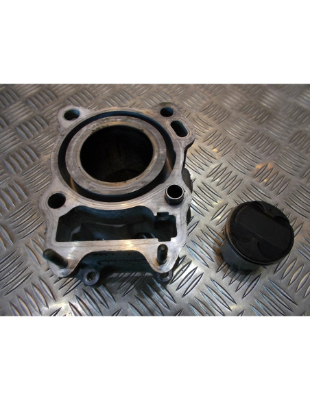 cylindre piston moteur scooter suzuki uc 125 epicuro