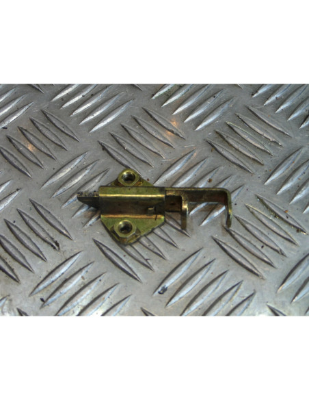 mecanisme verrouillage ouverture selle moto kawasaki z 750 zr750j 2004 - 06