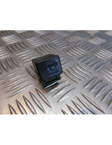 centrale clignotant origine scooter honda sh 300 i