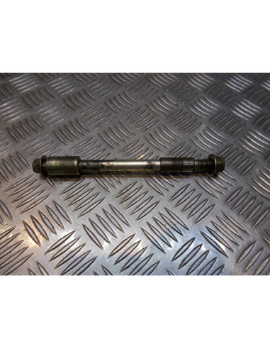 axe roue avant entretoise scooter pgo 50 star