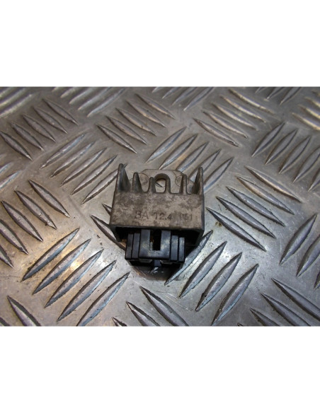 regulateur charge batterie scooter honda szx 50 x8r