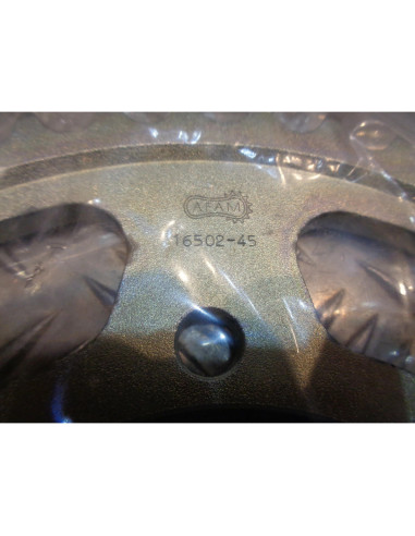 couronne transmission moto kawasaki gpx gpz 500 600 r afam acier 45 dents en 530